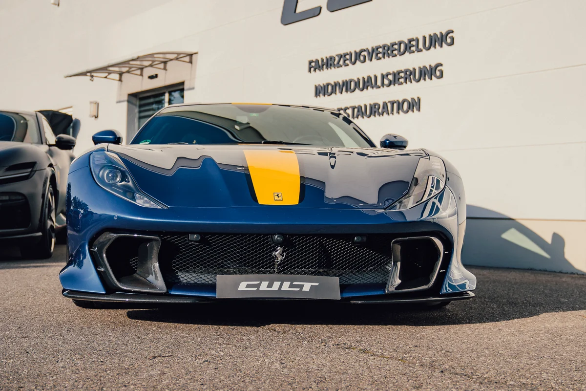 Ferrari 812 Competizione